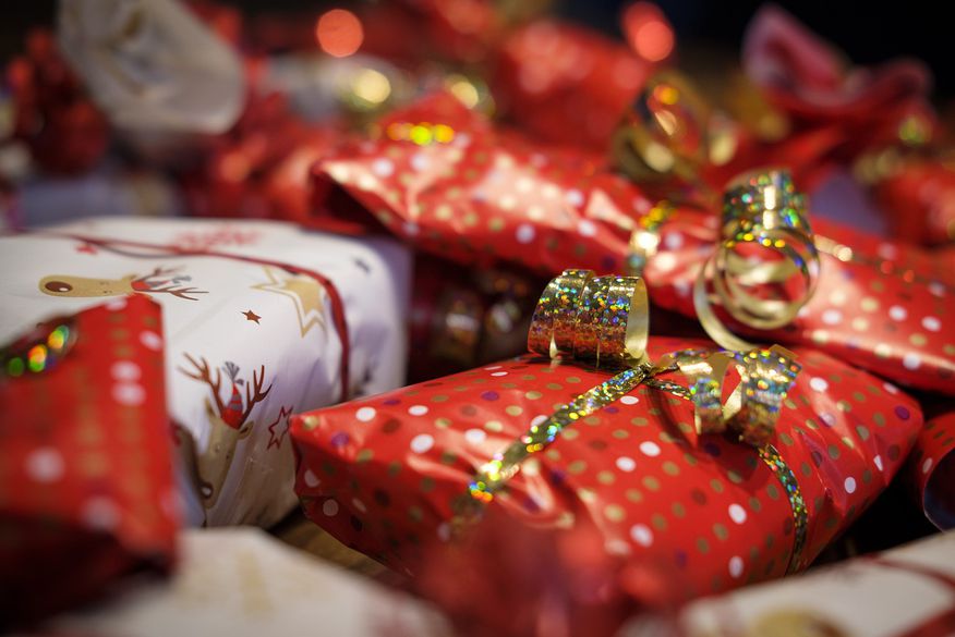 presentes_natal_foto_pixabay Correios iniciam campanha de adoção de cartinhas de Natal