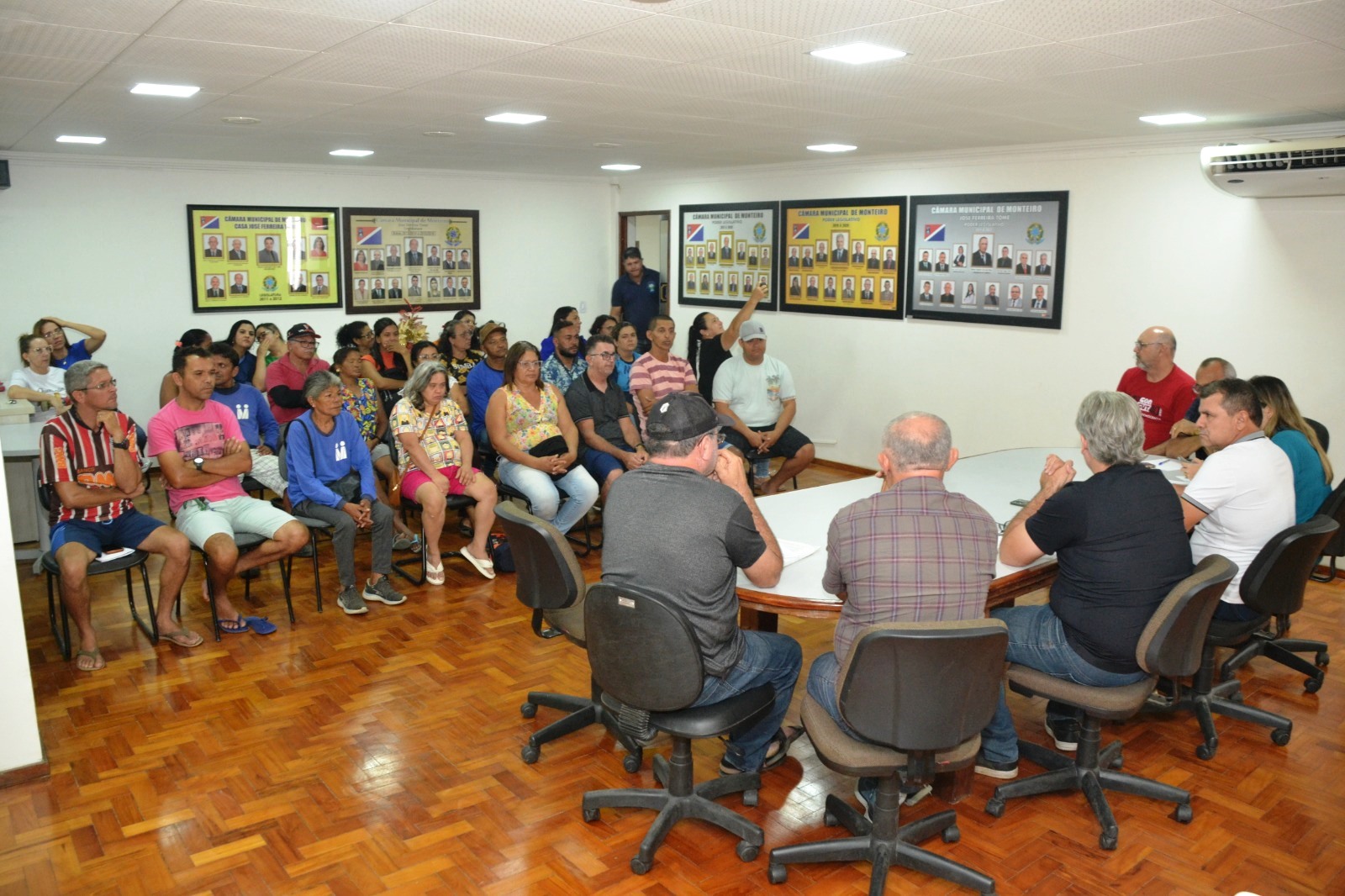 Audiencia-Servidores-Municipais02 Prefeita Lorena recebe servidores municipais e discute PCCR de várias categorias e 30 horas do magistério