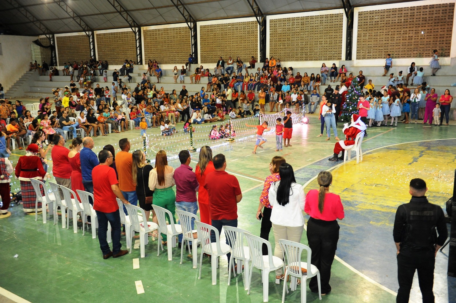 Chegada-do-Papai-Noel-7 Prefeitura de Monteiro finaliza o ano com programação diversificada e emocionante para a população