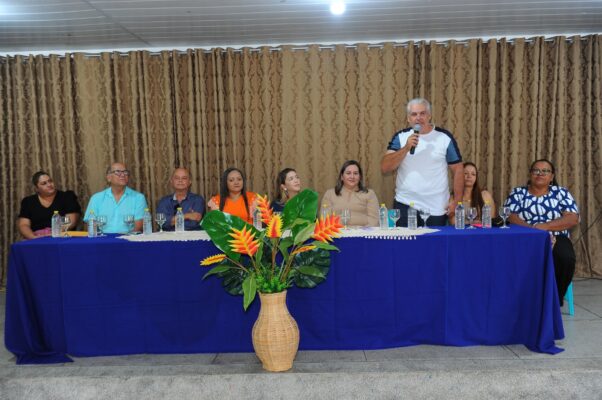IMG-20240103-WA0057-602x400 Prefeita Anna Lorena participa de cerimônia de posse dos novos diretores escolares municipais