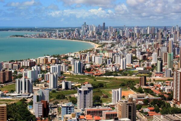 Orla-Joao-Pessoa-Predio-Cicero-599x400 Governo da Paraíba vai investir R$ 10 milhões para combater avanço do mar em nove municípios