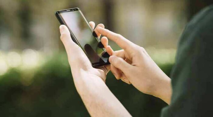 celular-telecomunicacao-2401-700x385 Governador sanciona lei para multar influenciadores digitais na Paraíba que divulgarem jogos de azar