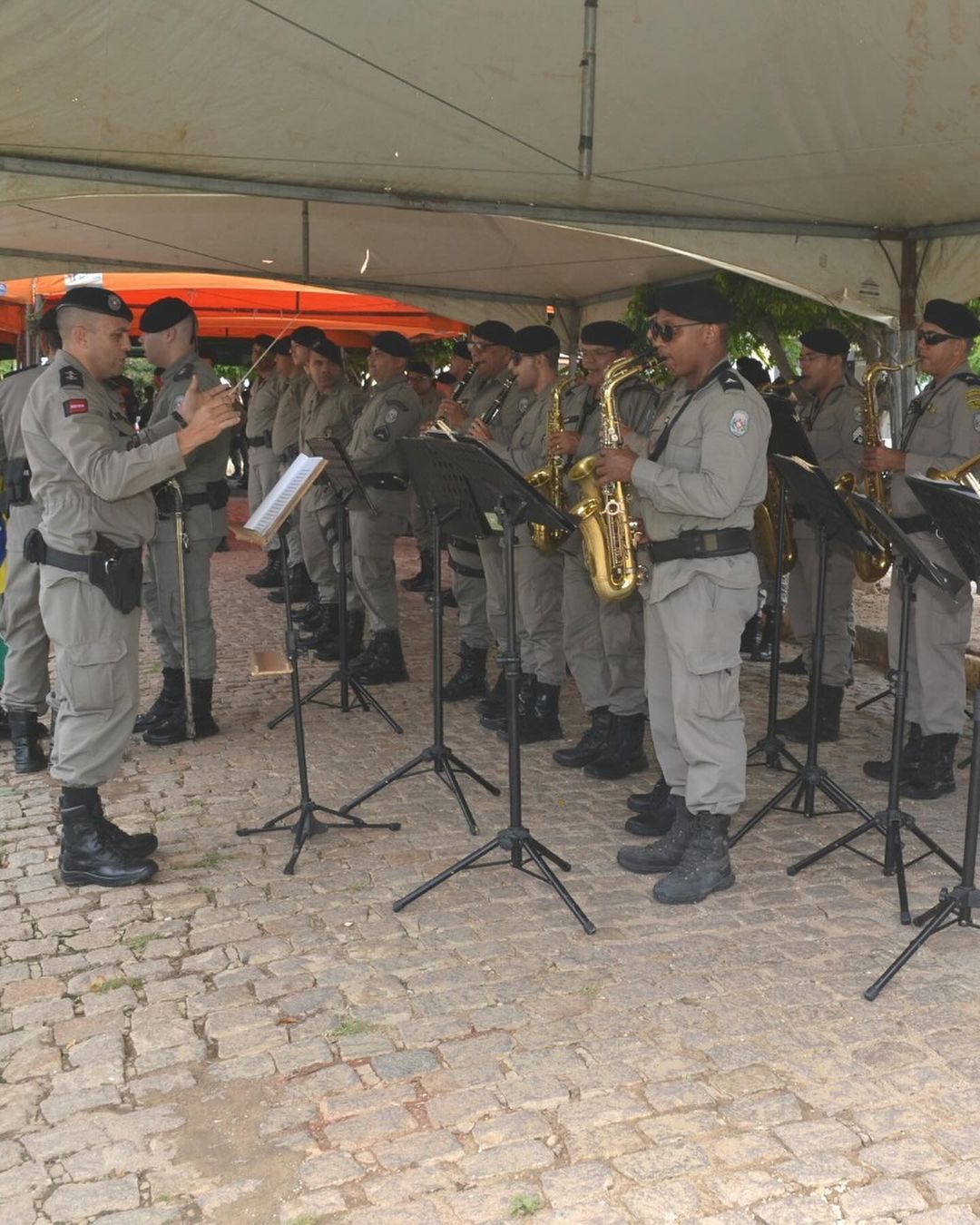 429334096_385036627471423_7399442468952086236_n 11º Batalhão de Polícia Militar Inaugura Nova Base da Força Tática em Monteiro 