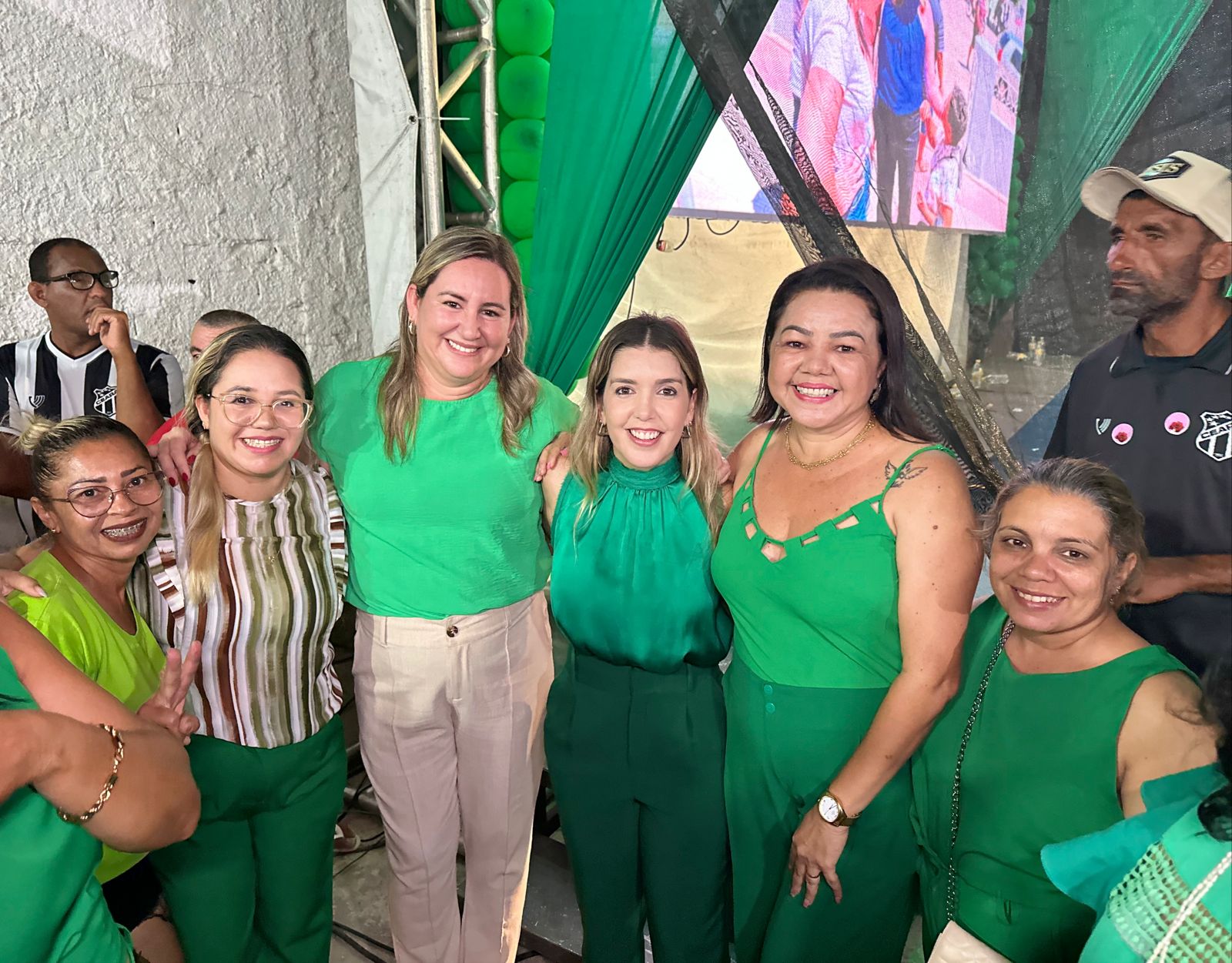 IMG-20240321-WA1313 Secretária de Saúde, Ana Paula, é anunciada como pré-candidata à prefeitura de Monteiro em evento com lideranças políticas