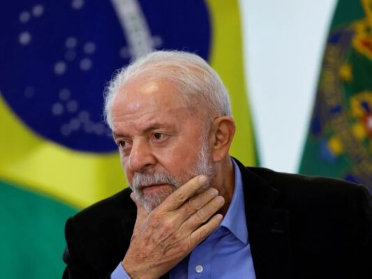 WhatsApp-Image-2024-04-22-at-08.16.49-533x400 Governo Lula tem avaliação negativa em seis áreas, aponta pesquisa Ipec