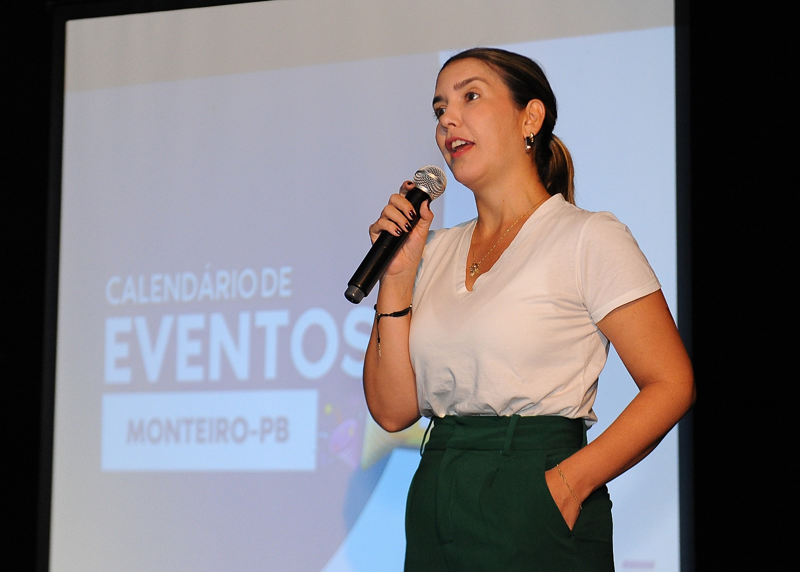 Lancamento-Calendario-4 Algodão: Prefeita do Cariri paraibano, Anna Lorena, repercute em revista internacional “Forbes” após fala sobre sustentabilidade lucrativa