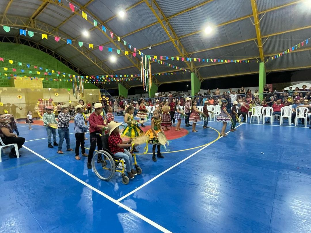 448178035_3694819780782918_7425343967857743149_n Evento junino ‘Quadrilha das Escolas’ anima a noite em São João do Tigre