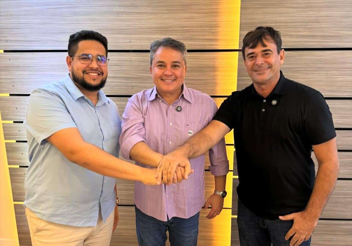 whatsapp-image-2024-07-29-at-14.48.52 União das oposições de Livramento é afirmada e Javã Papé é anunciado como pré-candidato a vice na chapa de Adriano Leite