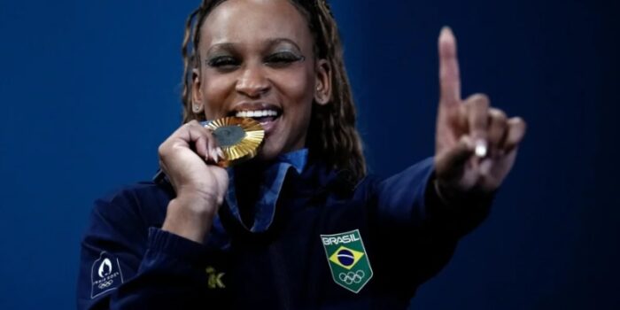 WhatsApp-Image-2024-08-15-at-06.50.54-1-700x350 Campeã olímpica Rebeca Andrade participa de Campeonato Brasileiro de Ginástica Artística na Paraíba