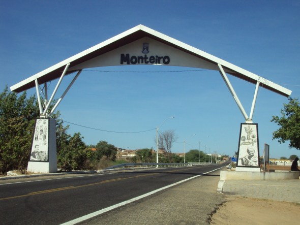 Portico-Monteiro Aesa amplia atendimento no Cariri com gerência regional em Monteiro