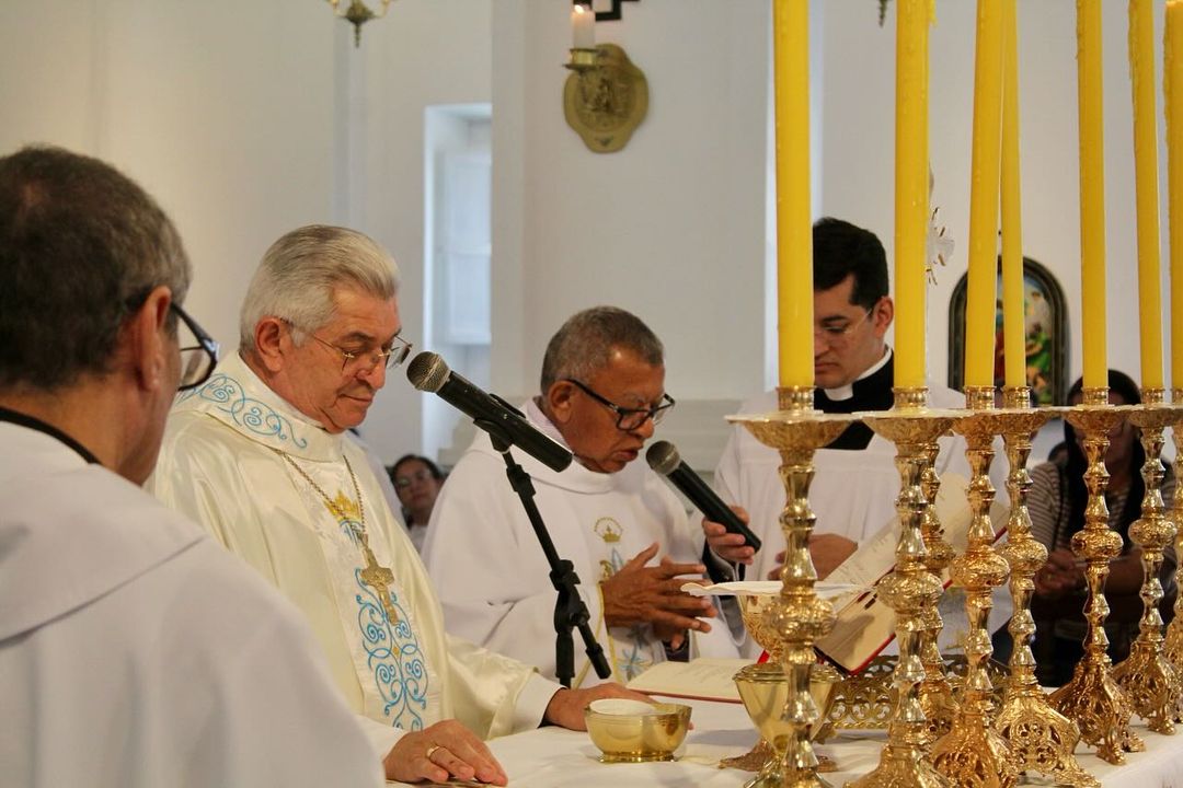 SaveClip.App_459616049_18332328319183023_5222858477674572520_n Festejos em honra a Nossa Senhora das Dores atraem fiéis em Monteiro