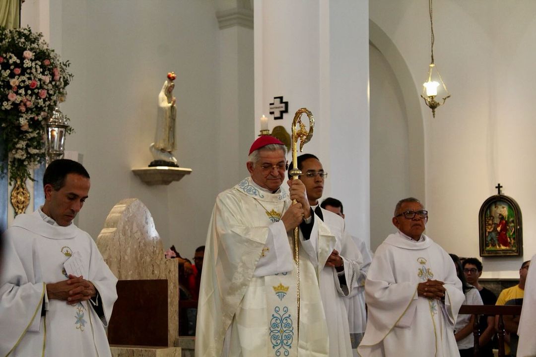 SaveClip.App_459992535_18332328340183023_8690858186291662879_n Festejos em honra a Nossa Senhora das Dores atraem fiéis em Monteiro