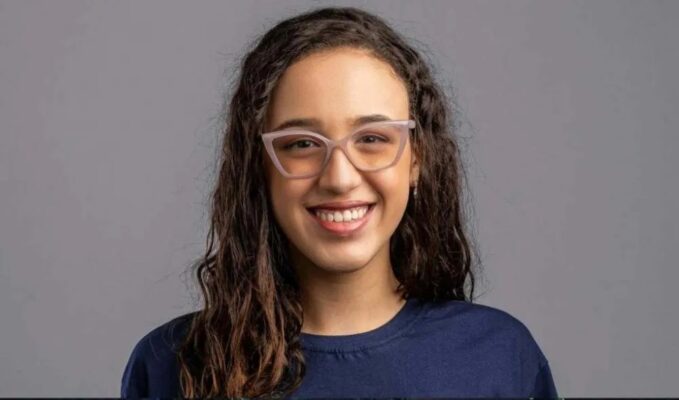 WhatsApp-Image-2024-09-11-at-06.33.23-679x400 Brasileira de 17 anos pode ser a 1ᵃ mulher a ganhar “Nobel do Estudante”