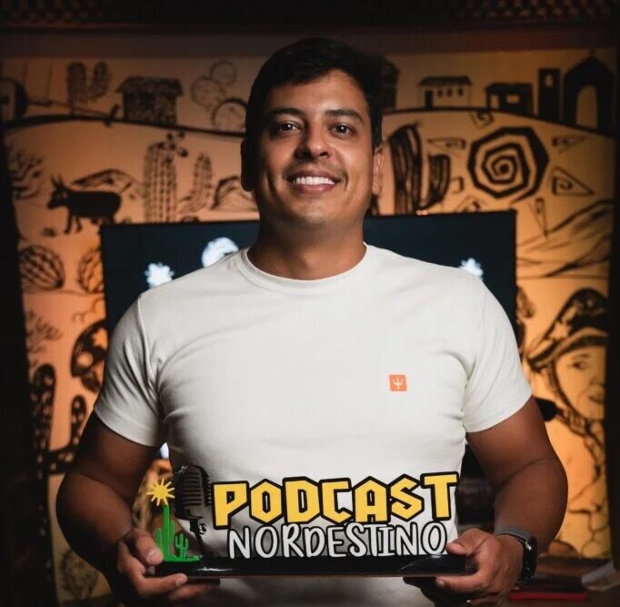 Arthur-Vilar-e1730114554812 Podcast Nordestino gravado em Monteiro se torna mais relevante do Nordeste