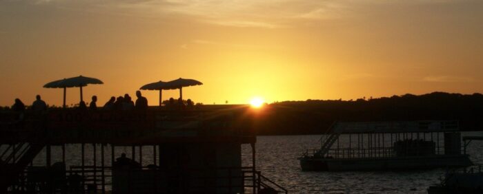 por_do_sol_praia_jacare_pb_foto_pixabay-1536x619-1-700x282 Confira a previsão do tempo na Paraíba para o domingo do primeiro turno das Eleições 2024