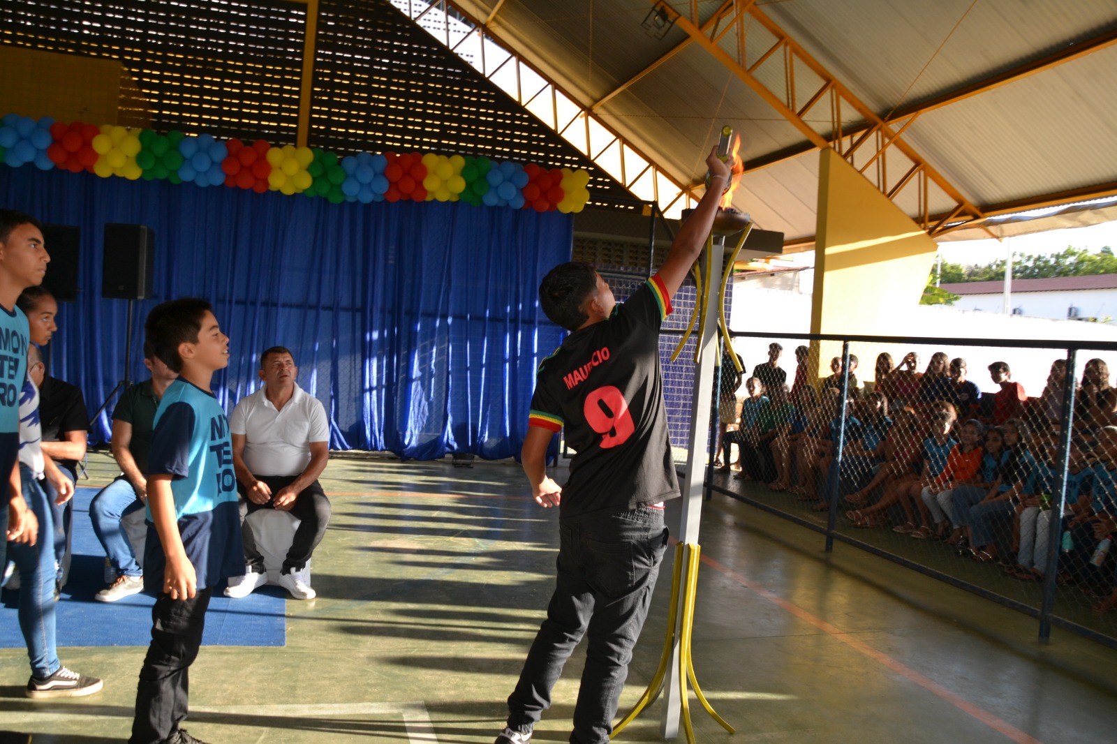 IMG-20241108-WA0044 Jogos Escolares Monteirenses são abertos em cerimônia emocionante