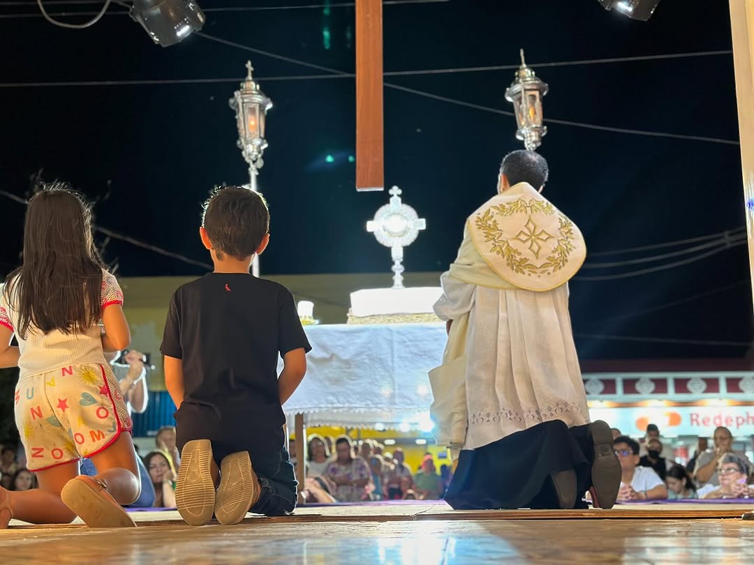 SaveClip.App_471508384_18345289324183023_7841840982625841979_n-1 Paróquia Nossa Senhora das Dores realiza emocionante Cenáculo de fim de ano em Monteiro