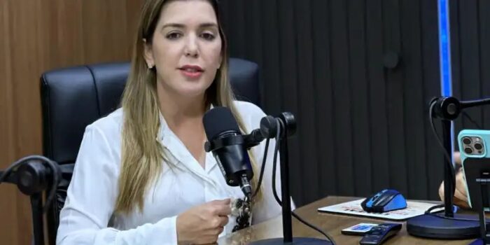 WhatsApp-Image-2024-12-31-at-13.04.37-1-700x350 ASSISTA: Prefeita Anna Lorena se despede da gestão em Monteiro com aprovação recorde e projeto futuro político