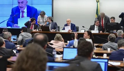 WhatsApp-Image-2025-01-07-at-06.56.36 Comissão do Congresso espera relatório para votar Orçamento de 2025