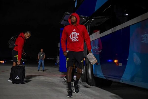 flamengo-elenco-FOTO-paula-reis-CRF-600x400 Flamengo joga em Campina Grande com ingressos por até R$ 380, nesta quinta-feira, em disputa do Campeonato Carioca